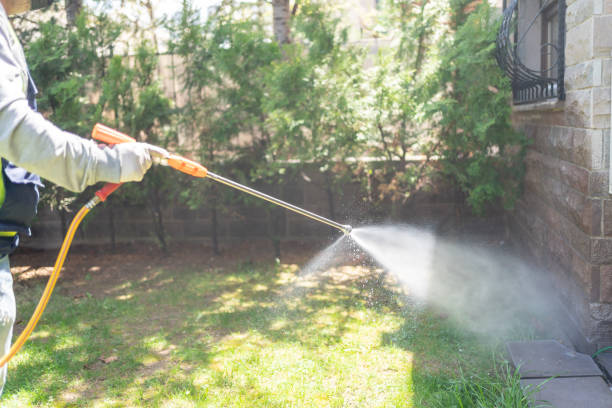 Best Commercial Pest Control Services  in Camano, WA